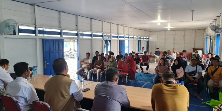 Anggota DPRD Kaltim Ekti Imanuel Ajak Masyarakat Muara Pahu Jauhi Narkoba