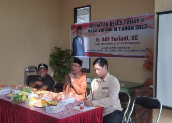 Reses di Desa Sebulu Ulu, Wakil Ketua DPRD Kukar Alif Turiadi Siap Perjuangkan Aspirasi Warga