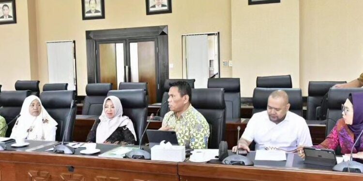Guru PPPK Kaltim Temui DPRD Kaltim, RDP Soal Kepastian Penempatan Guru
