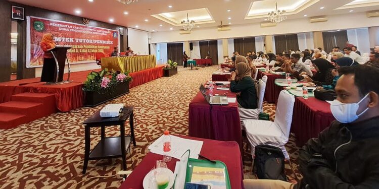 72 Guru Sekolah Dasar Ikuti Bimtek Dari Disdikbud Kukar
