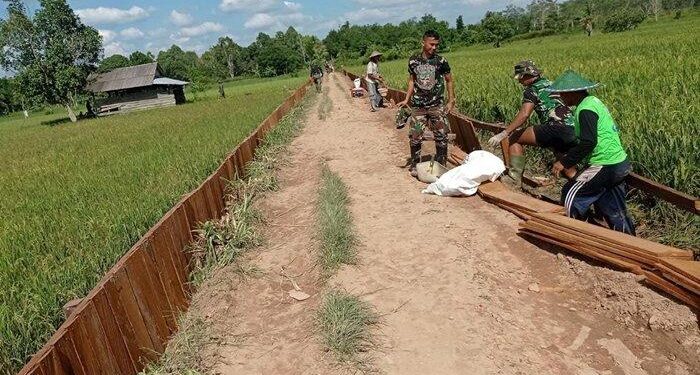 Distanak Lampaui Target Pembangunan Jalan Usaha Tani di Kukar