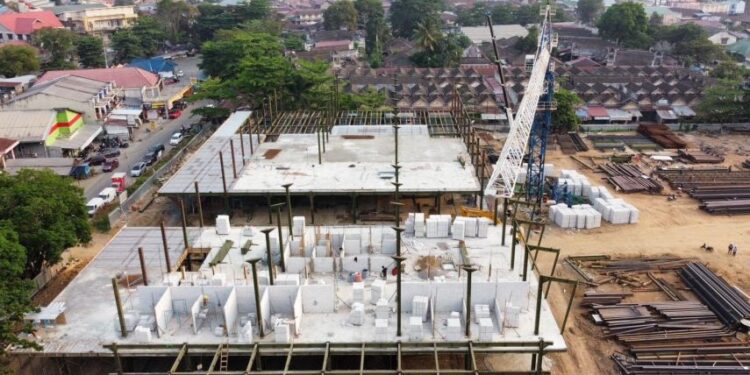 Pasar Tangga Arung Kukar Model Semi Modern Beroperasi 2024