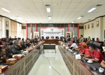 Komisi I DPRD Kaltim RDP Dengan Kelompok Tani Berau Soal Ganti Rugi Lahan Warga