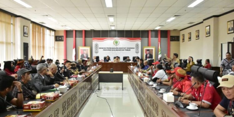 Komisi I DPRD Kaltim RDP Dengan Kelompok Tani Berau Soal Ganti Rugi Lahan Warga