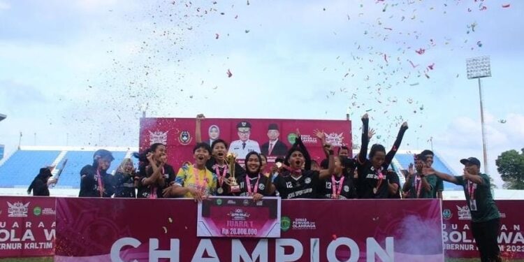 Dispora Kaltim Resmi Tutup Kejuaran Sepak Bola Wanita Tahun 2023