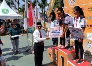 Kejuaraan NSCC Panjat Tebing Bukit Pelangi Sangatta Sukses Digelar