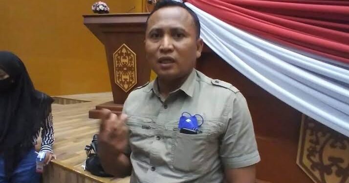Rencana DLH Mengangkut Sampah Dari Rumah ke Rumah, Mendapatkan Tanggapan Dari Anhar