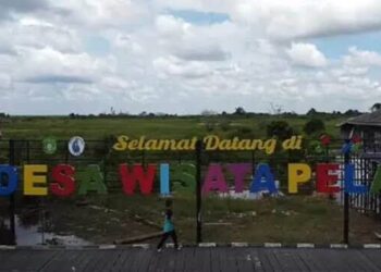 Ribuan Wisatawan Padati Desa Wisata Pela Selama Libur Lebaran