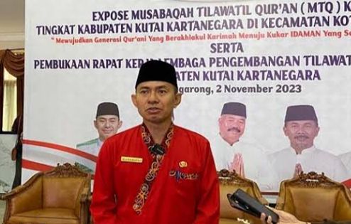 10 Desa di Kota Bangun Darat Terima Kendaraan Pengangkut Sampah dari Pemkab Kukar