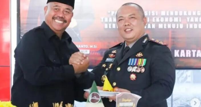 Bupati Kukar Edi Damansyah Hadiri Peringatan Hari Bhayangkara ke-78 di Mapolres Kukar