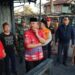 Bupati Kukar Tinjau Langsung Korban Kebakaran di Loa Ipuh