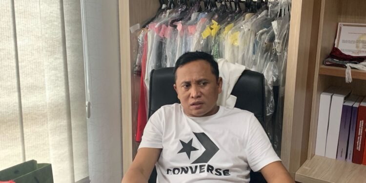 Anhar Kritisi Kinerja PUPR dan Walikota Terkait Pembangunan Jalan di Samarinda