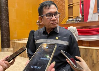 Joha Fajal Tekankan Pentingnya Sosialisasi untuk Relokasi PKL dan Pengusaha Kapal di Proyek Teras Samarinda Tahap II
