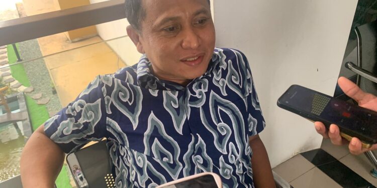 Revitalisasi Balai Desa Rawa Makmur: Anggota DPRD Anhar SK Apresiasi Perubahan Positif