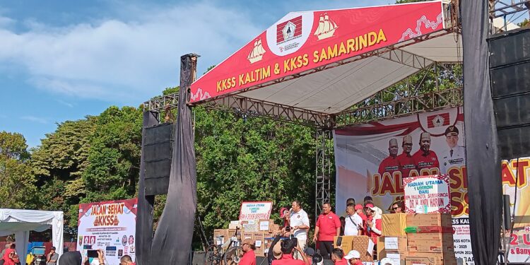 Gelar Jalan Sehat, BPD KKSS Samarinda Kobarkan Spirit Pembangunan Daerah