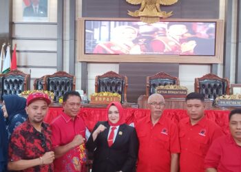Srikandi PDI-P Peraih Suara Terbanyak Pileg Kukar Resmi Dilantik