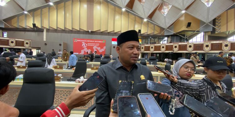 Anggaran Beasiswa Kaltim Menurun, Fuad : Pendidikan Harus Utama