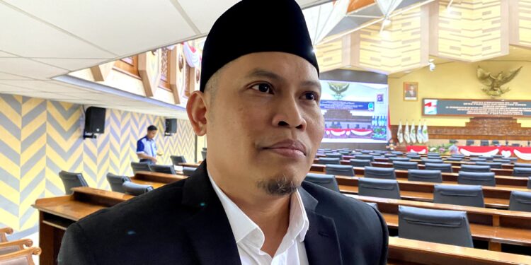 Salehuddin : Pentingnya Pembenahan Sarpras Pendidikan di Kaltim