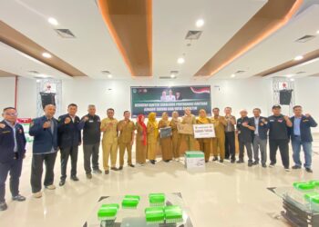 Kota Samarinda Menjadi Venue Terakhir Penerima Bantuan Laptop dan Printer Dari Dispora Kaltim