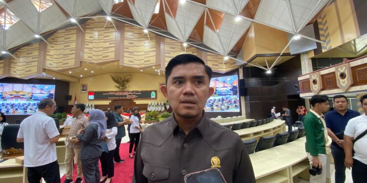 DPRD Kaltim Dengar Keluhan Warga Rapak Dalam soal Akses Pendidikan