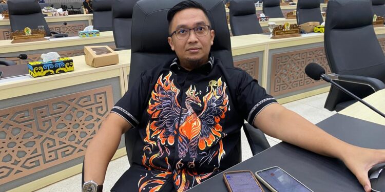 Nurhadi Dorong Batik Kalimantan Diajarkan di Sekolah untuk Pelestarian Budaya