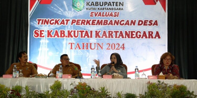 Sosialisasi Desa Sadar Hukum, Pemkab Kukar Evaluasi dan Persiapkan Desa untuk Lomba 2025