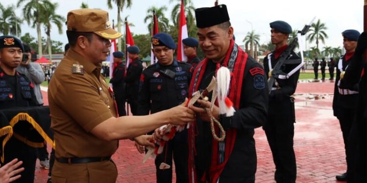 Pjs Bupati Kukar: Kirab Brimob Bukti Kesiapan Jaga Keamanan Pilkada