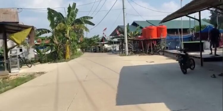 Pembangunan Jalan Poros Desa Rapak Lambur-Senoni Kembali Dilanjutkan