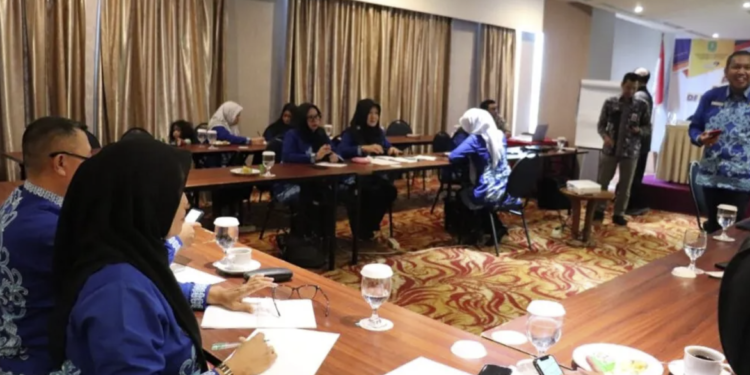 Bimtek Kolaboratif di Samarinda, DPPKB Kutim Dorong Peningkatan Kompetensi ASN