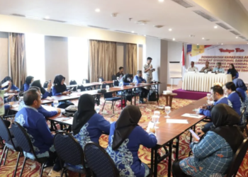 Bimtek ASN DPPKB Kutim di Samarinda: Peningkatan Kompetensi Menuju Pelayanan Publik yang Lebih Baik