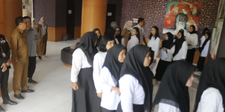 Ribuan Peserta CPNSD Kutim Bersaing Hadapi SKD, 280 Formasi Diperebutkan