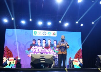 Masyarakat Kutim Antuasis Saksikan Festival Magic Land 2024