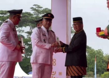 Upacara HUT Ke-68 Kaltim, Akmal Malik Pertegas Peran Strategis Kaltim Sebagai IKN