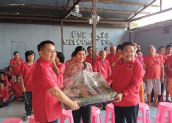 Semarakkan HUT Ke-52, DPD PDI-P Kaltim Laksanakan Kegiatan Sosial Pemberian Santunan