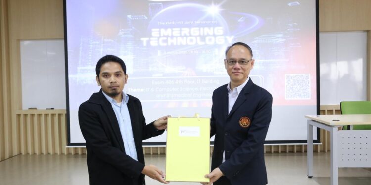 ASN Pemkab Sinjai Irfan Farda Jadi Pembicara di Forum Teknologi Internasional di Bangkok