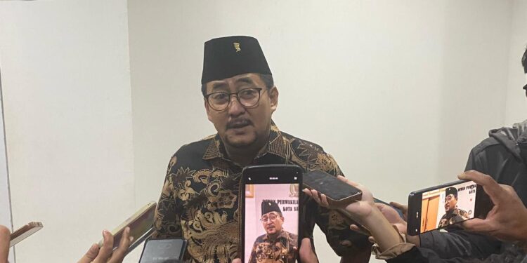 Sistem Zonasi SPMB di Samarinda Dinilai Tidak Adil, Iswandi Soroti Dampaknya