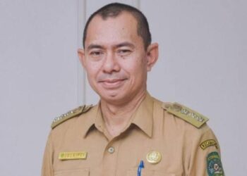 Perbaikan Jalan ke Kantor Camat Kota Bangun Darat Dipercepat