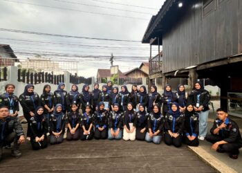 Menyusuri Sejarah Kain Tenun Samarinda: Warisan Budaya yang Mencerminkan Identitas Lokal dan Menginspirasi Generasi Masa Depan