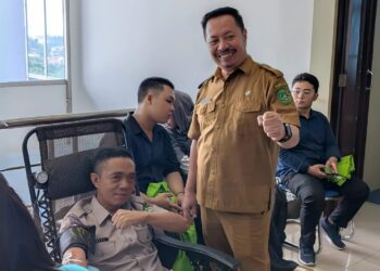 Diskominfo Kukar Awali Kerja dengan Aksi Kemanusiaan