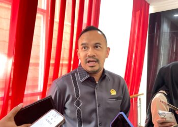 Adnan Faridhan Salurkan Bantuan dan Ajak Warga Bersinergi Hadapi Dampak Bencana Banjir
