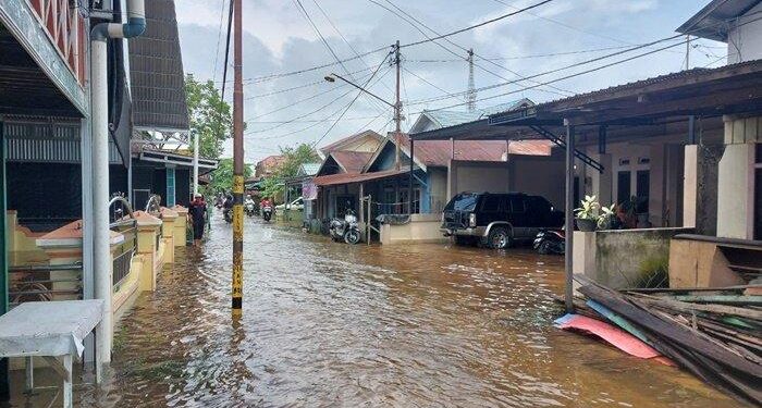 Sungai Mahakam Meluap, Warga Tenggarong Siaga Genangan
