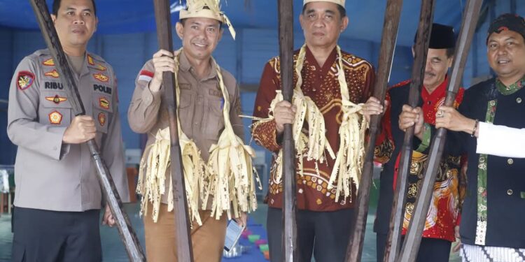 Camat Kota Bangun Darat Dorong Nutuk Beham Jadi Agenda Budaya Nasional