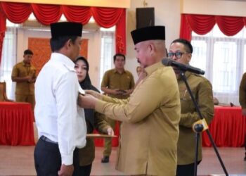 Bartolomeus Dilantik Jadi Pj Kades Long Beleh Modang, Fokus Percepat Layanan Desa