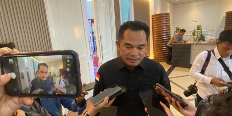 Ketua DPRD Kaltim Soroti Ketimpangan Infrastruktur di Mahakam Ulu, Dorong Pemerataan Pembangunan