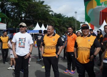 Jelang Hari Bhayangkara Ke – 79, Polresta Samarinda Berikan Pelayanan Kepada Masyarakat di Car Free Day