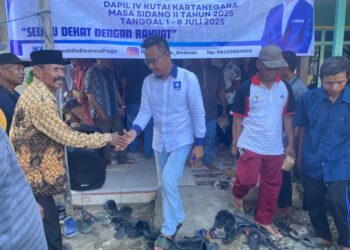 Awali Reses di Muara Kaman, Baharuddin Demmu Sambangi Dua Desa : Serap Aspirasi Petani, Peternak, serta Pelaku UMKM