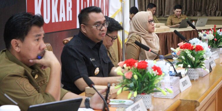 Aulia-Rendi Kumpulkan Perangkat Daerah, Paparkan 17 Program Kukar Idaman Terbaik