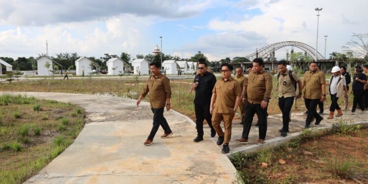 Kukar Segera Punya Bioskop! Aul-Rendi Tinjau Dua Lokasi Strategis di Tenggarong