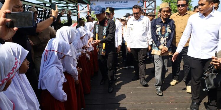 Dari Tanah Kelahiran, Bupati Kukar Dorong Konservasi dan Desa Wisata di Hadapan Menteri LHK