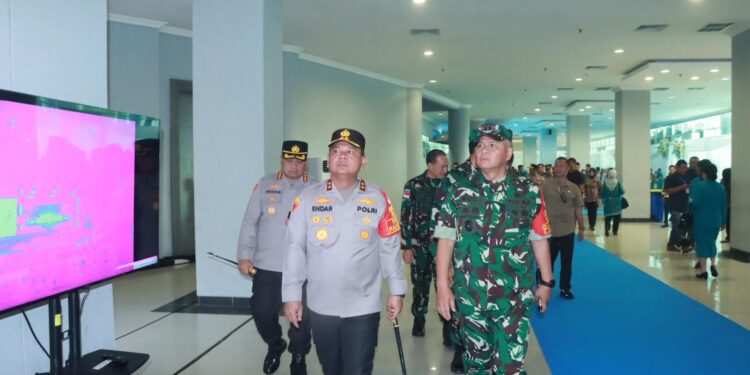 Kapolda Kaltim dan Pangdam VI/Mulawarman Tinjau Kesiapan Lokasi Puncak HKG ke-53 dan Rakernas X PKK di Samarinda